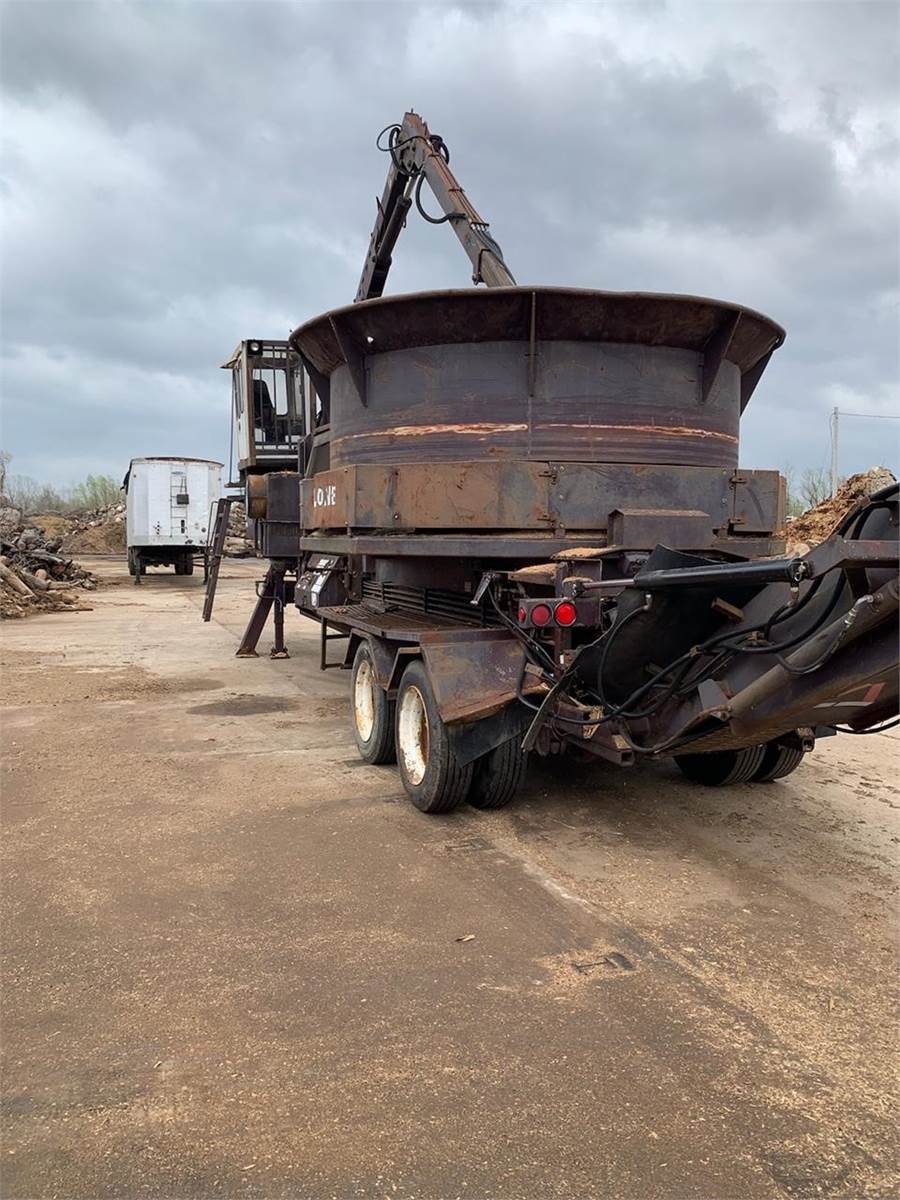 1999 DuraTech HD12 Tub Grinder For Sale, 3,000 Hours Smyrna, GA