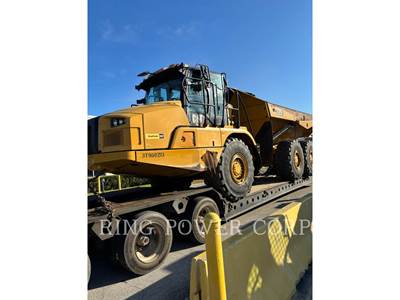 Caterpillar 725 Articulated Truck