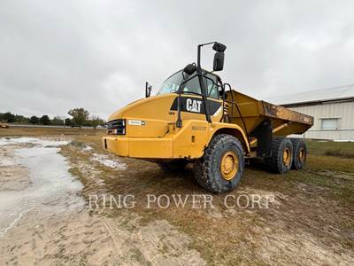 Caterpillar 725 Articulated Truck