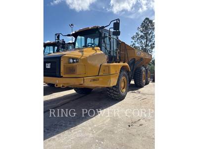 Caterpillar 725 Articulated Truck