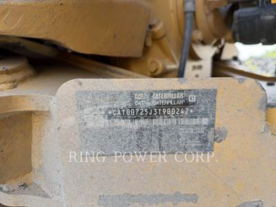 Caterpillar 725 Articulated Truck