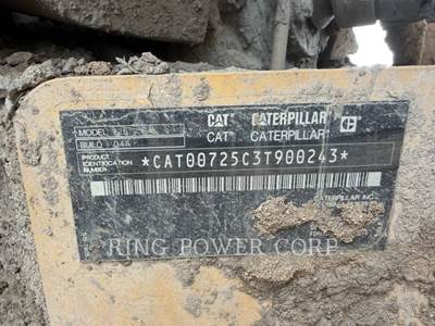 Caterpillar 725 Articulated Truck