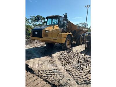 Caterpillar 725 Articulated Truck