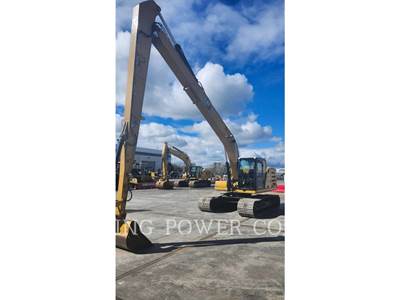 Caterpillar 323 Excavator