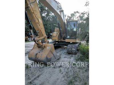 Caterpillar 325 Excavator