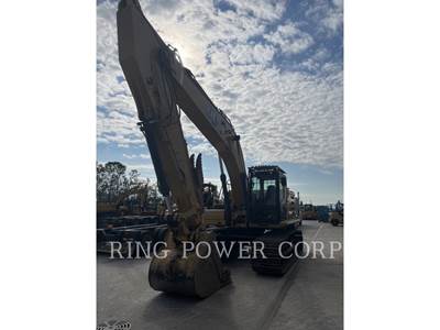 Caterpillar 330 Excavator