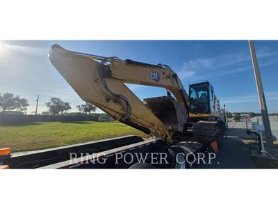 Caterpillar 330 Excavator