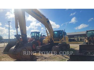 Komatsu PC490LC Excavator