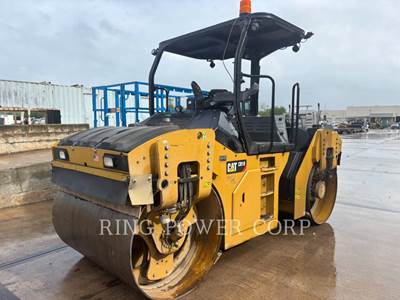 Caterpillar CB10 Smooth Drum Roller Compactor