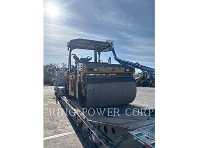 Caterpillar CB13 Tandem Vibratory Roller