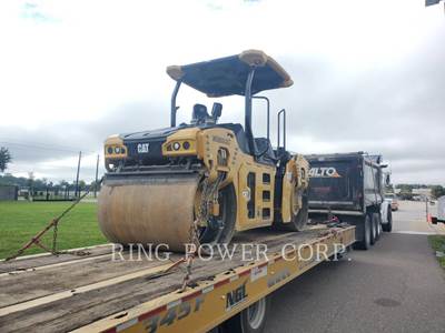Caterpillar CB7 OSC Smooth Drum Roller Compactor
