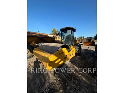 Caterpillar CS10GCCAB Smooth Drum Roller Compactor