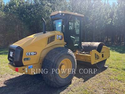 Caterpillar CS10GCCAB Smooth Drum Roller Compactor