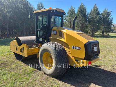 Caterpillar CS10GCCAB Smooth Drum Roller Compactor