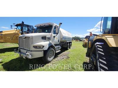 United WT5000 Water Truck