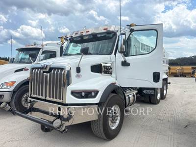 WT5000AUTO Water Truck