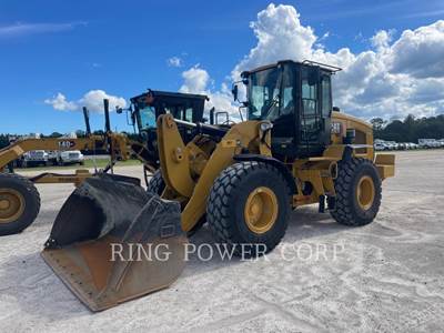 Caterpillar 938M Wheel Loader
