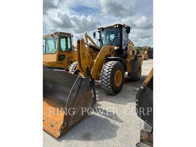 Caterpillar 938QC Wheel Loader