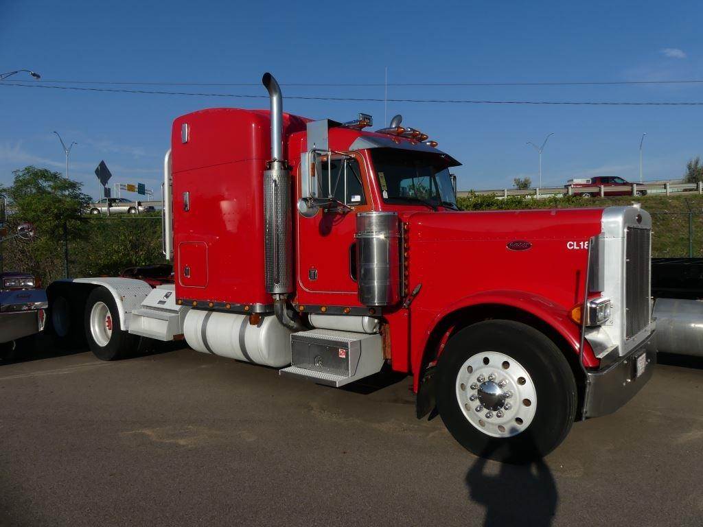 2000 Peterbilt 379 Sleeper Semi Truck, Caterpillar C15, 475HP, 18 Spd