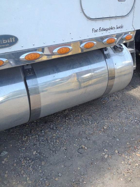 2002 Peterbilt 379 Fuel Tank For Sale Jasper, AL 18762