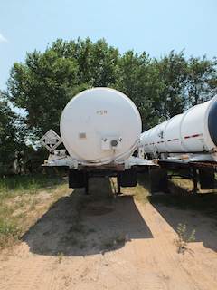 1985 Fruehauf DOT 312 AL 5500 Gal Chemical / Acid Tank Trailer