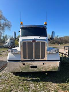 2018 Peterbilt 567 Sleeper Semi-Truck