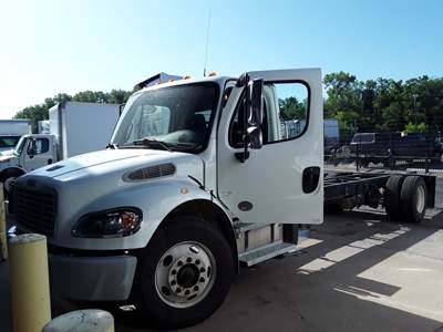 Freightliner M2 106 Single Axle Cab & Chassis Truck - 260HP, 6 Speed Automatic