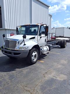 International 4300 Single Axle Cab & Chassis Truck - 260HP, 7 Speed Automatic