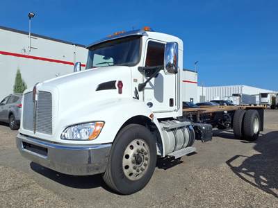 Kenworth T370 Single Axle Cab & Chassis Truck - 325HP, 6 Speed Automatic