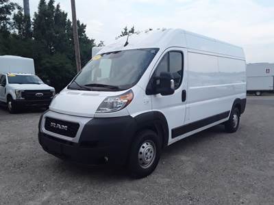 Dodge Ram 2500 Cargo Van - 305HP, 3 Speed Automatic