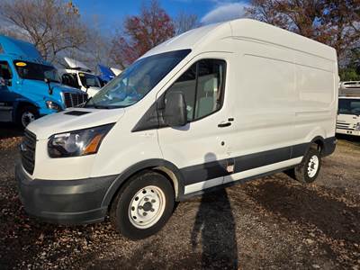 Ford Transit Connect Cargo Van - 185HP, 6 Speed Automatic