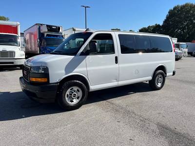 GMC Savana 2500 Cargo Van - 155HP, 8 Speed Automatic
