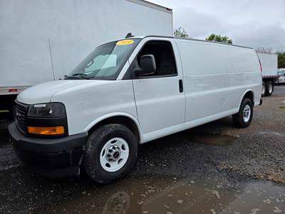 GMC Savana 3500 Cargo Van - 341HP, 6 Speed Automatic