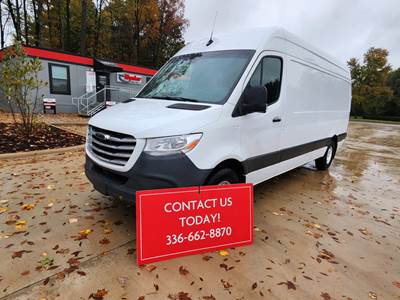 Mercedes-Benz 2500 Cargo Van - 188HP, 5 Speed Automatic