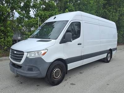 Mercedes-Benz 2500 Cargo Van - 188HP, 5 Speed Automatic