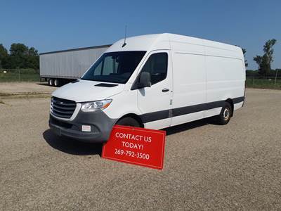 Mercedes-Benz F2CA74 SPRINTER Cargo Van - 163HP, 5 Speed Automatic