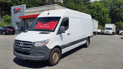 Mercedes-Benz F2CA74 SPRINTER Cargo Van - 163HP, 5 Speed Automatic