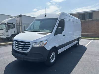 Mercedes-Benz F2CA74 SPRINTER Cargo Van - 163HP, 5 Speed Automatic