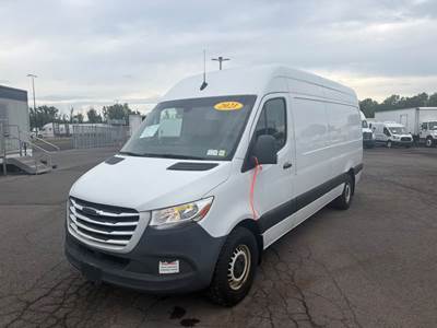 Mercedes-Benz F2CA74 SPRINTER Cargo Van - 163HP, 5 Speed Automatic