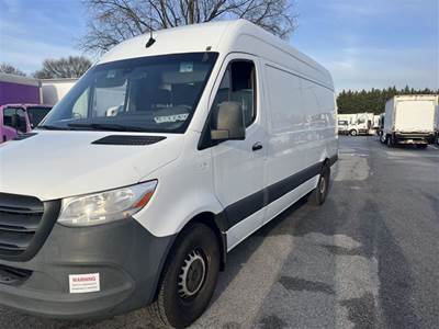Mercedes-Benz Sprinter 2500 Cargo Van - 163HP, 5 Speed Automatic