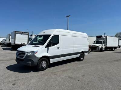 Mercedes-Benz Sprinter 3500 Cargo Van - 188HP, 5 Speed Automatic