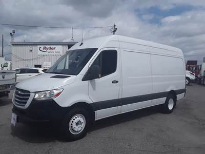 Mercedes-Benz Sprinter 3500 Cargo Van - 188HP, 5 Speed Automatic