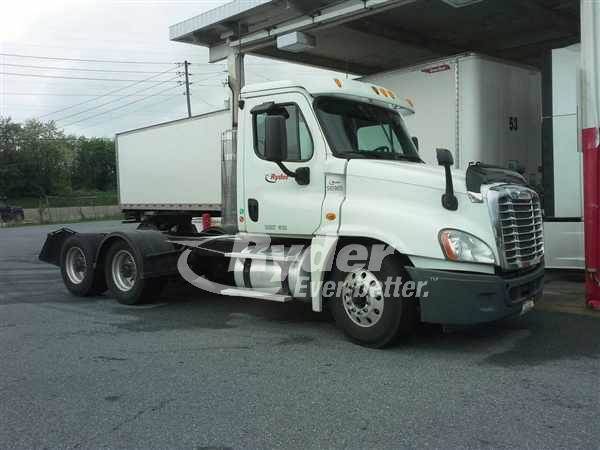 2013 Freightliner Cascadia >> 2013 Freightliner Cascadia 125 Day Cab Truck Detroit Dd15 10 14 8 455 180 455hp 10 Speed Automatic For Sale 325 277 Miles Miami Fl 510965 2013 Freightliner Cascadia >> 2013 Freightliner Cascadia 125 Day Cab Truck Detroit Dd15 10 14 8 455 180 455hp 10 Speed Automatic For Sale 325 277 Miles Miami Fl 510965