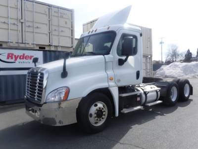 Freightliner Cascadia 125 Day Cab Truck - 12 Speed Automatic