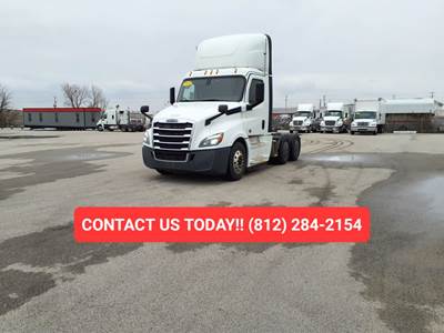 Freightliner Cascadia 126 Day Cab Truck - 400HP, 12 Speed Automatic