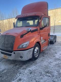 Freightliner Cascadia 126 Day Cab Truck - 505HP, 12 Speed Automatic