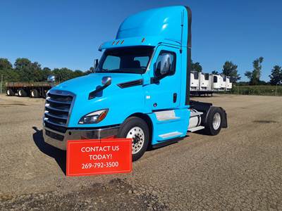 Freightliner Cascadia 126 Single Axle Day Cab Truck - 410HP, 12 Speed Automatic