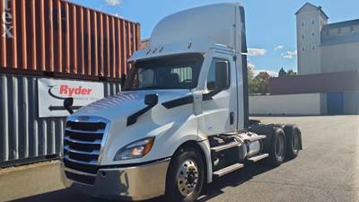 Freightliner Cascadia 126 Day Cab Truck - 450HP, 10 Speed Manual