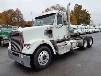 Freightliner Coronado 122 SD Day Cab Truck - 500HP, 13 Speed Manual