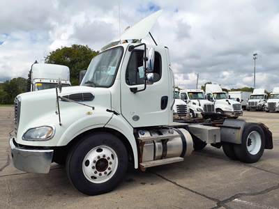 Freightliner M2 112 Single Axle Day Cab Truck - 370HP, 6 Speed Automatic